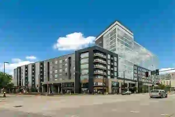 Exterior image of The Link Minneapolis at dusk