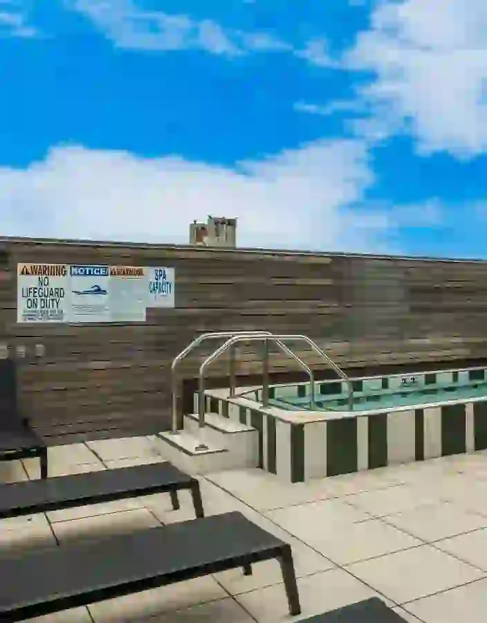 Rooftop hot tub and lounge with views of Downtown Minneapolis